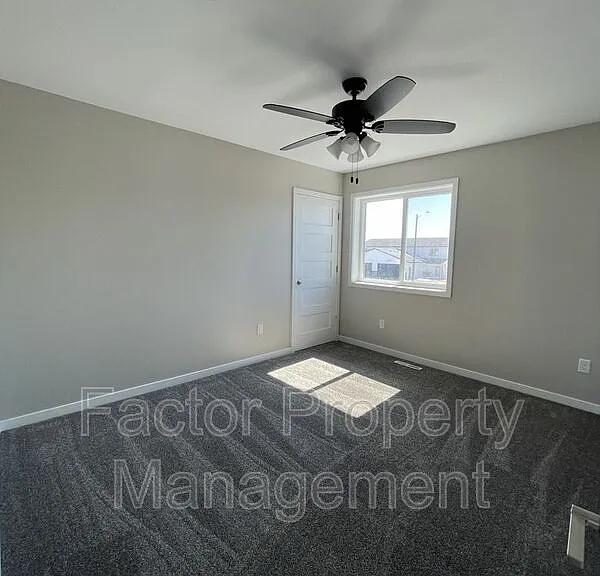 3130 Scotch Ln — Photo 22