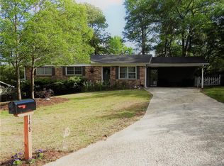 148 Deerhunter Ln, Powder Springs, GA 30127
