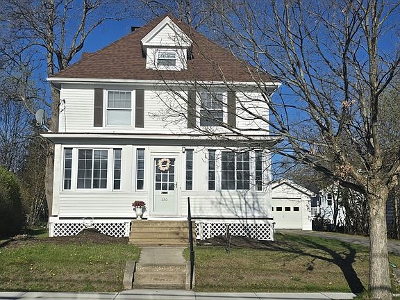 2nd image of 336 Burncoat St