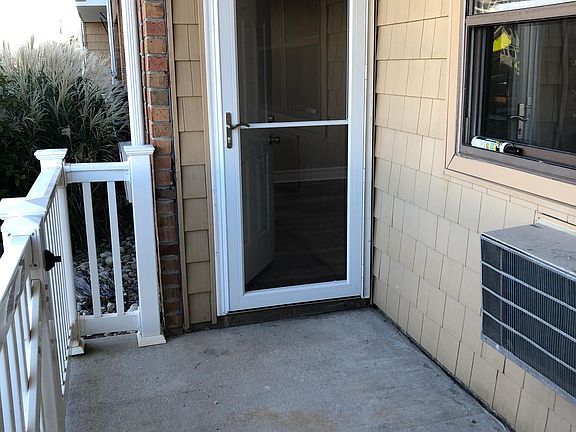 3rd image of 1340 Ocean Ave Unit 7