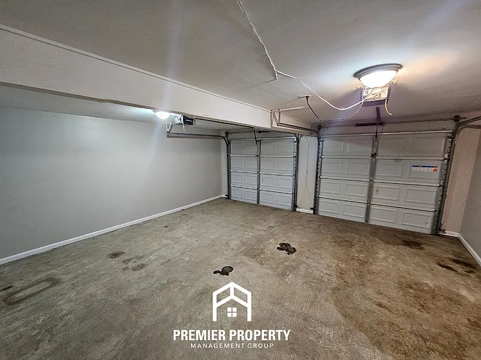2933 Billy Cross Dr — Photo 27