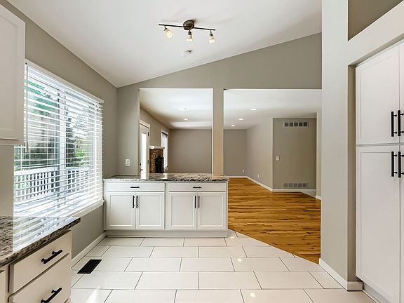 4th image of 9344 Montrose Way
