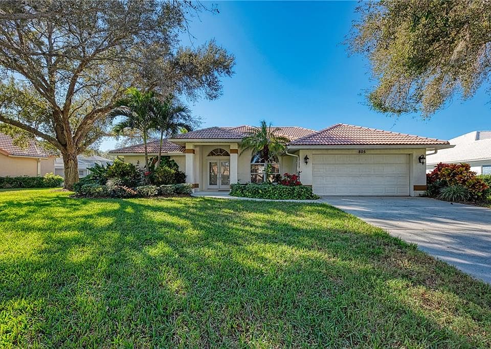 1st image of 805 Connemara Cir