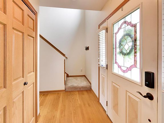 3rd image of 3860 Crabapple Ln
