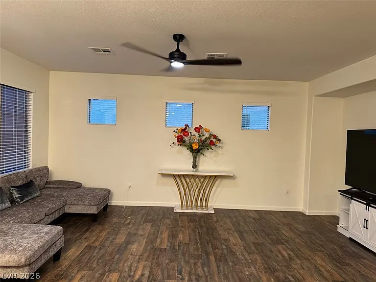 1417 Danielle Rebecca Ave — Photo 11