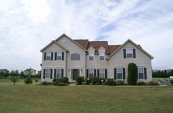 1st image of 109 W Stonewall Dr