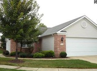 7203 Baldwin Reserve Dr, Middleburg Heights, OH 44130