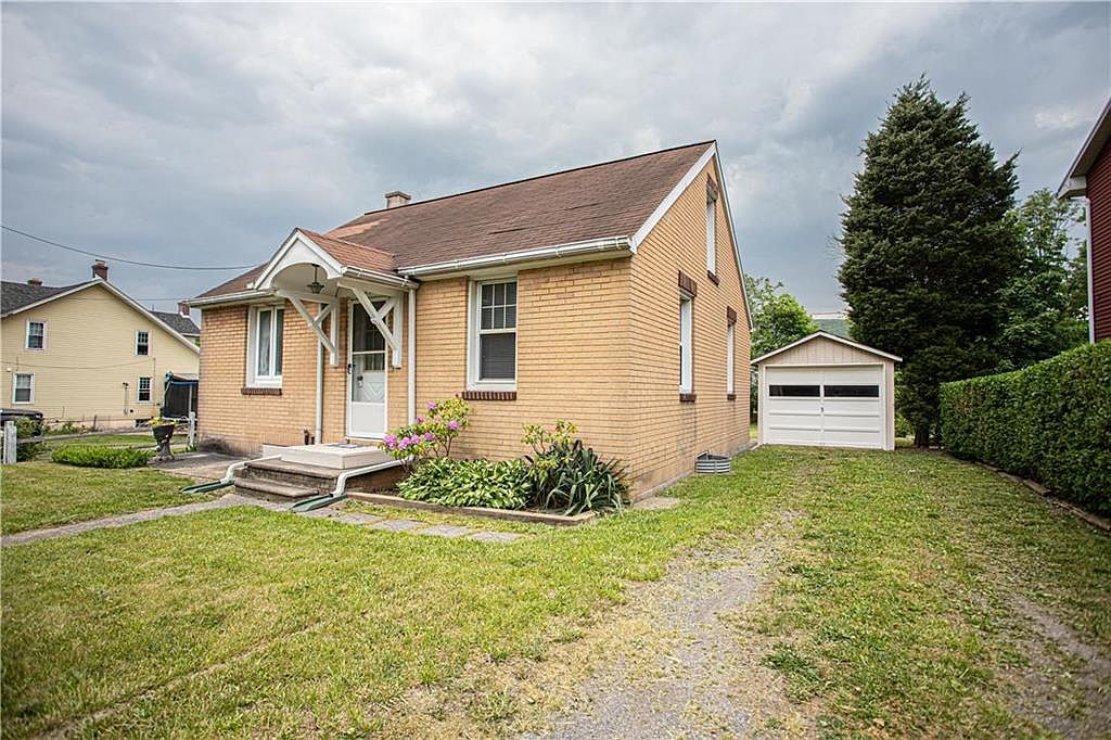 3795 Fireline Rd, Palmerton, PA 18071 Zillow