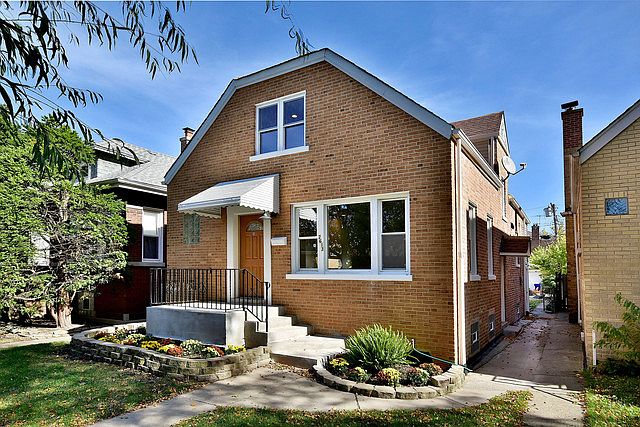 1st image of 2613 N Mulligan Ave