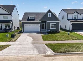 1285 Pricilla Ct, North Liberty, IA 52317
