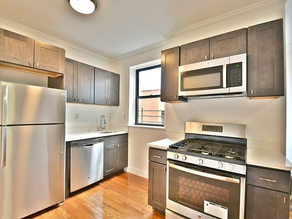 1st image of 280 14th St APT 1E