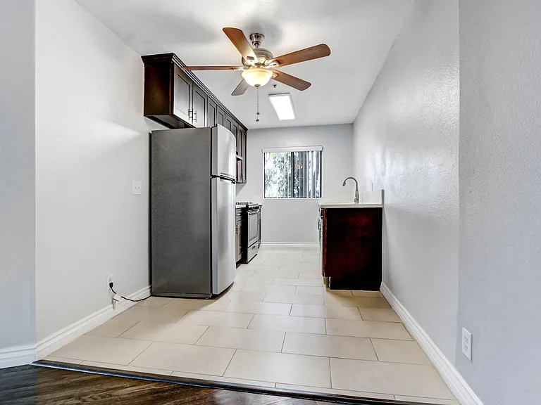 Tuscani Villas — Photo 21