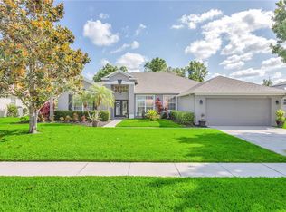 593 Osprey Lakes Cir, Chuluota, FL 32766