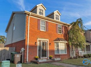 1850 W Brownstone Ct SW, Decatur, AL 35603