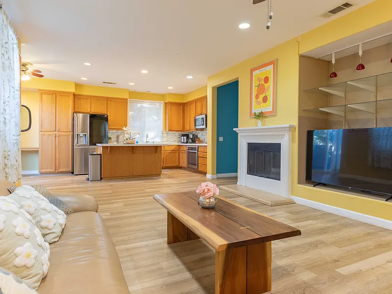 2880 E Cinnamon Pl — Photo 9