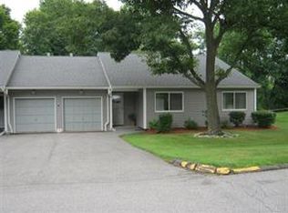176 Long Hill Dr #B, Yorktown Heights, NY 10598
