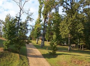 205 Holly Hills Rd, Columbus, MS 39705