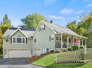 28 Perry St, Auburn, MA 01501