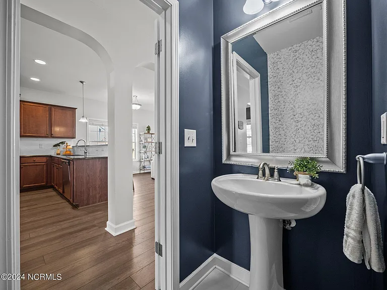 509 Romper Rd — Photo 16