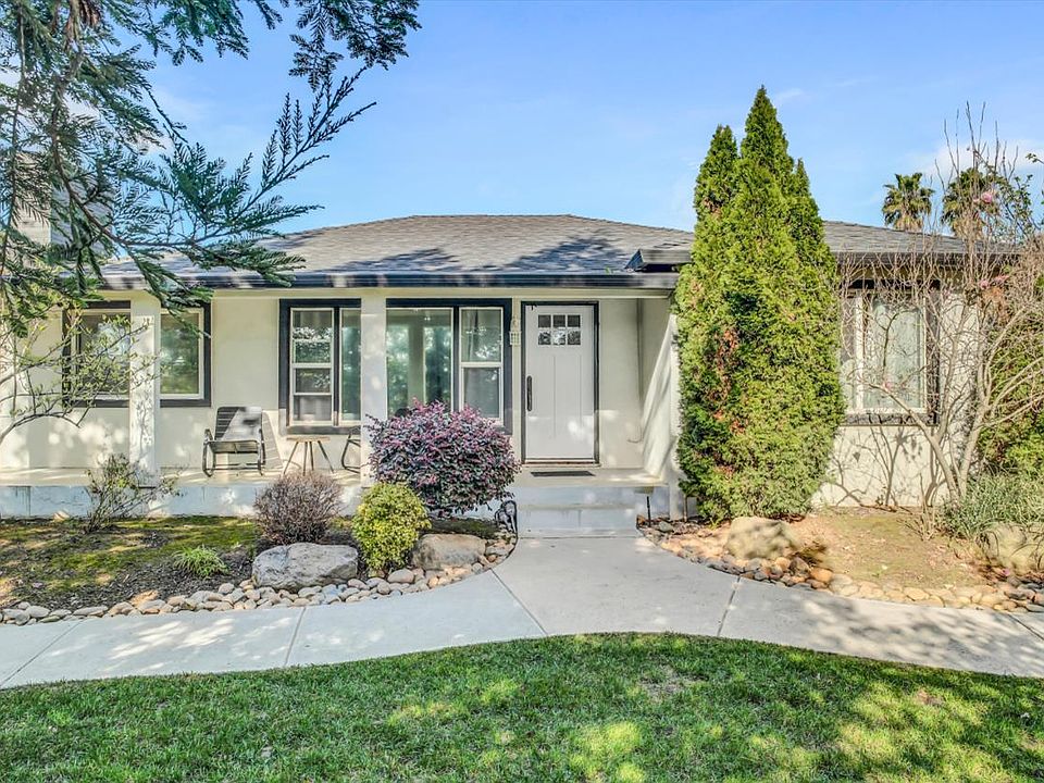 1st image of 2331 E Woodson Rd