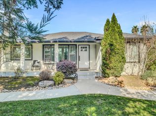 2331 E Woodson Rd, Acampo, CA 95220