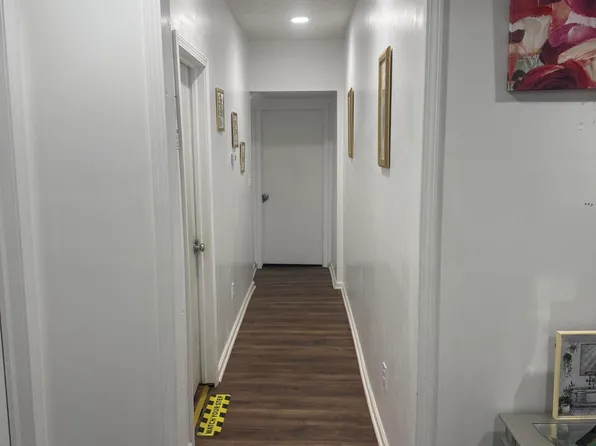 3711 W Broadway, Louisville, KY 40211