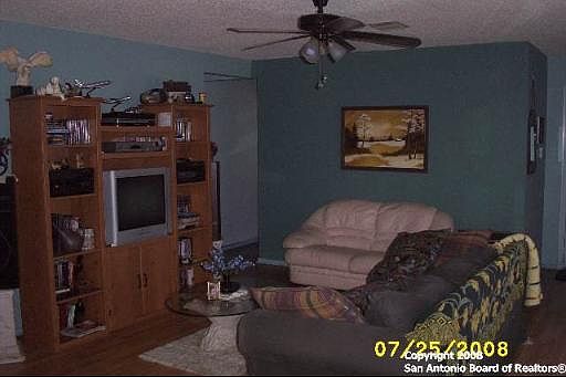 2nd image of 5403 Villa Nueva
