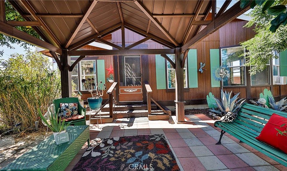 1st image of 39550 S Kirby Rd