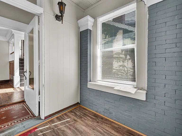 1617 W Barker Ave — Photo 9