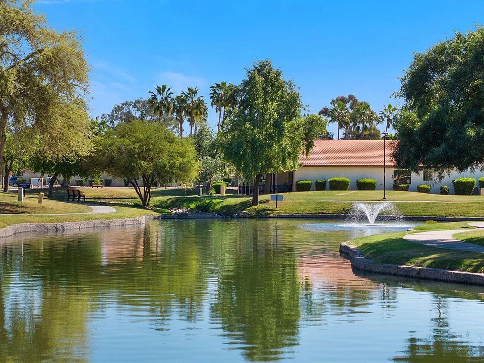 1st image of 426 LEISURE WORLD --