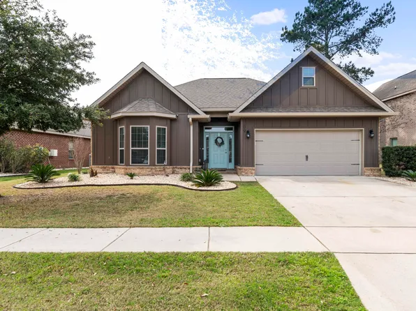 109 Whitman Way, Freeport, FL 32439