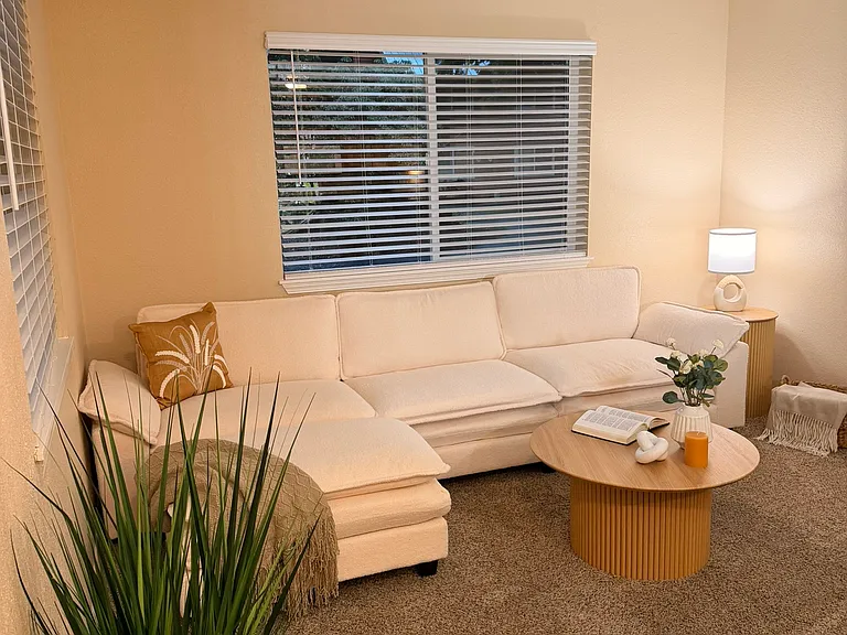 Evergreen Garden Apartments — Photo 1