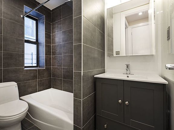 5th image of 8002 21st Ave APT 2F