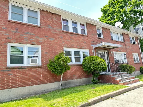 49 Laighton St APT 4, Lynn, MA 01902