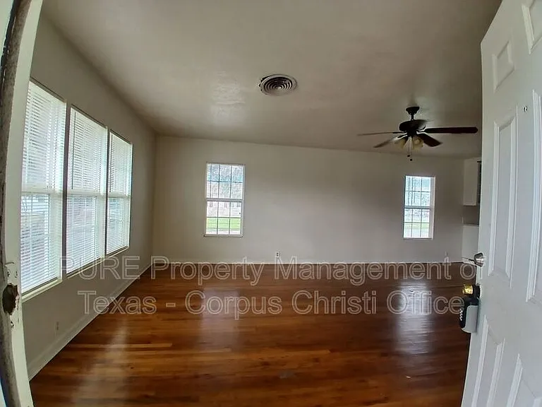 5002 Bevly Dr #A — Photo 2
