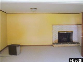 5th image of 4 Barelyn Dr