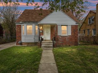 19349 Kelly Rd, Harper Woods, MI 48225