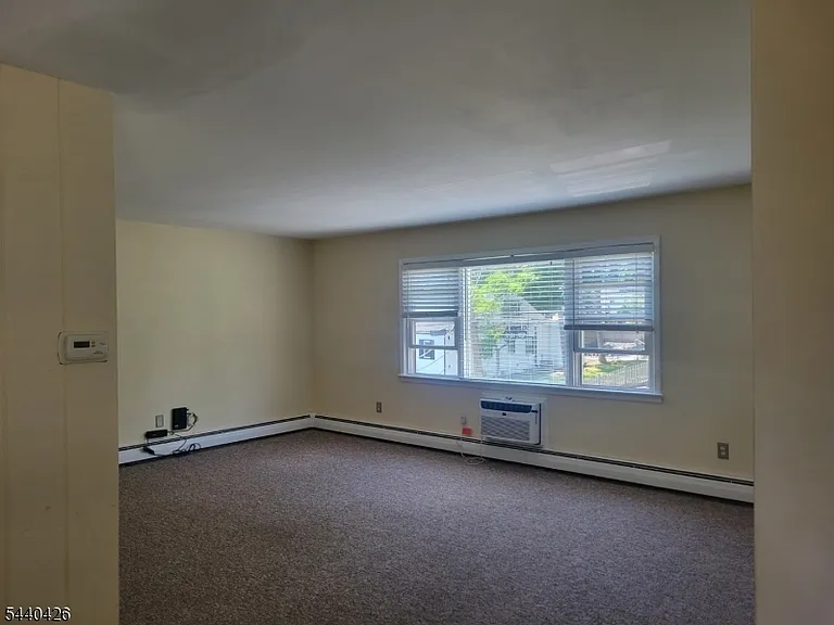 50 Valley Way #2 — Photo 3