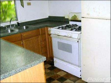 4th image of 1229 S Holmes St