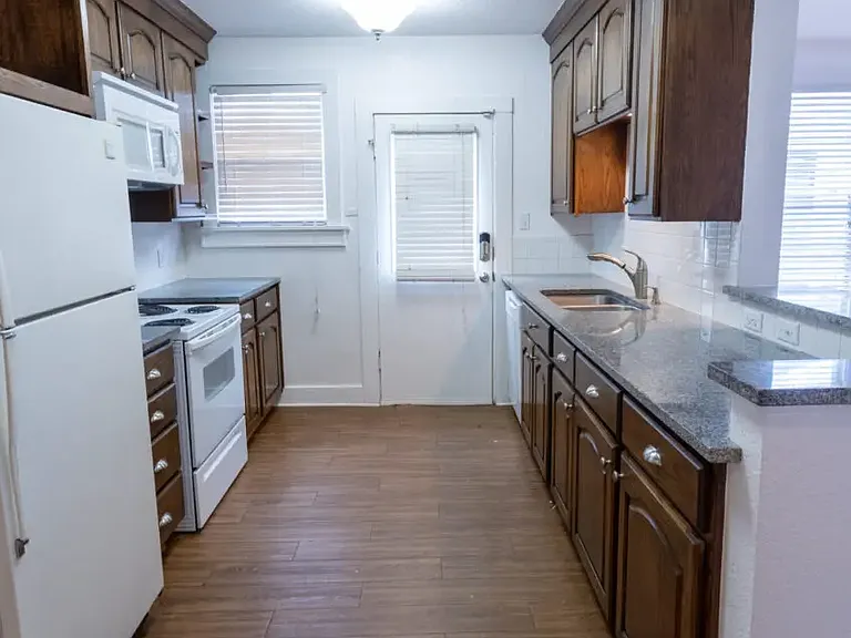 3144 Cockrell Ave #3144 — Photo 10