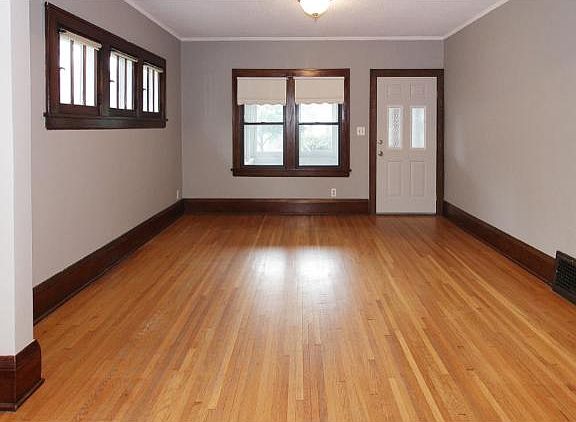 3rd image of 2176 Jefferson Ave
