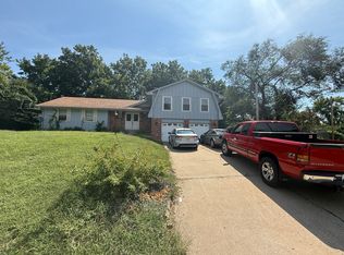 5807 Larsen Ln #5809, Shawnee, KS 66203
