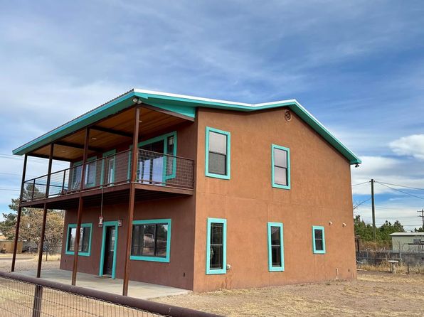 104 W Harriet St, Alpine, TX 79830