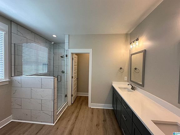 5th image of 310 Easonville Park Dr