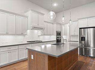40 Venetia Grove Dr, Tomball, TX 77375