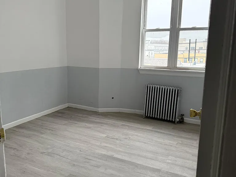 138 Mount Vernon Ave #3 — Photo 2