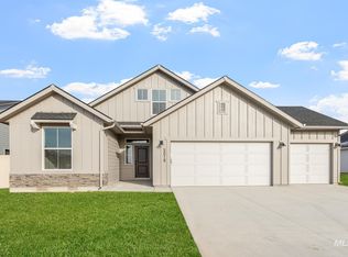 5016 E Open Canyon Dr, Nampa, ID 83687