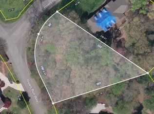 6 Rivers Run Way, Oak Ridge, TN 37830