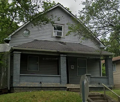 2755 N Dearborn St Photo 1