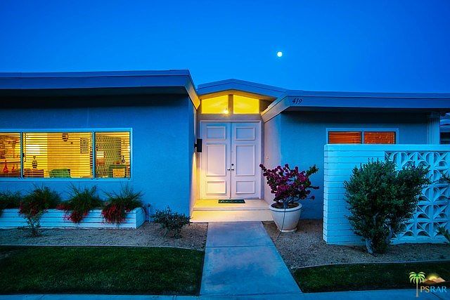 419 Ave Granada